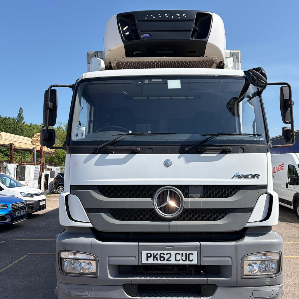 2012 Mercedes Benz 253.3 Refrigerated truck 26000kgs