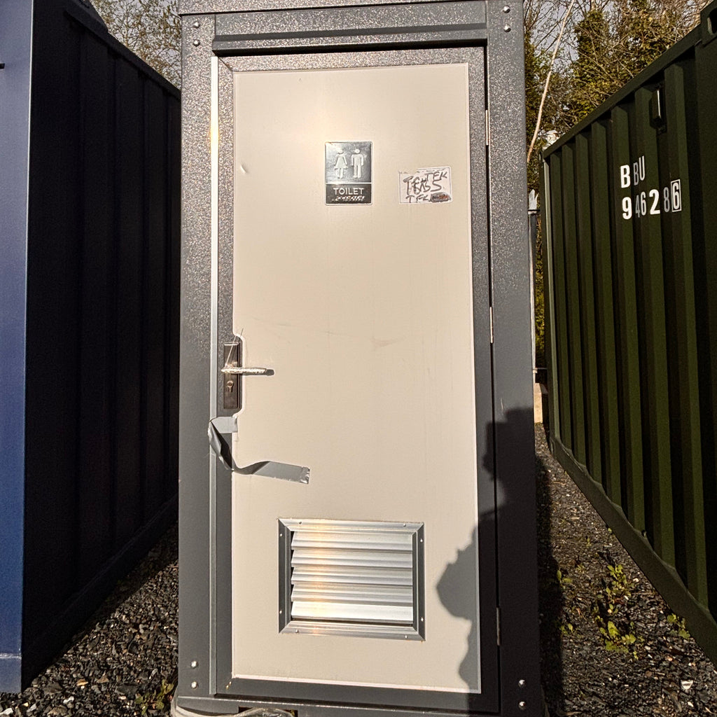 Construction site WC Toilet cabins new for mains connection